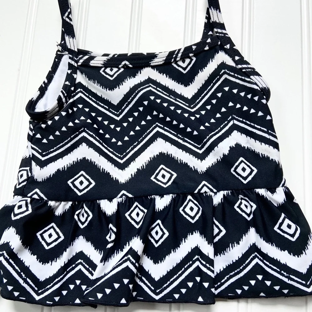 •Carter’s• baby girl tankini